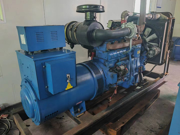 信宜100kW柴油发电机组使用多级机油有哪些优缺点?